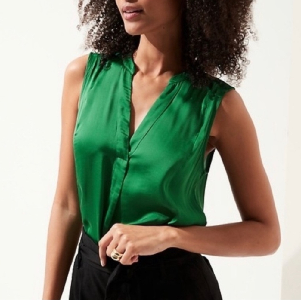 BR Green Cap Sleeves Top